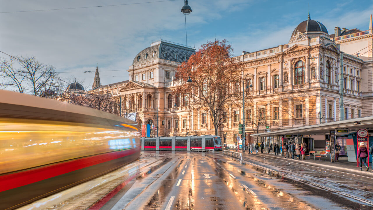 Adobe Stock 547672135